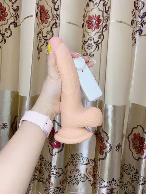 Dương vật Giả Rung Ngoáy Cao Cấp