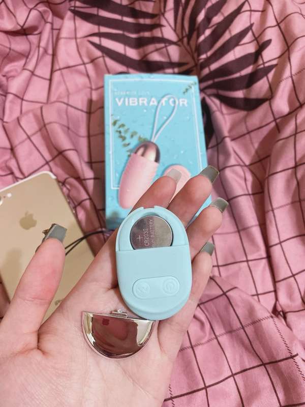 Trứng Rung Không Dây Điều Khiển Từ Xa VIBRATOR 12 Chế Độ mẫu Mới