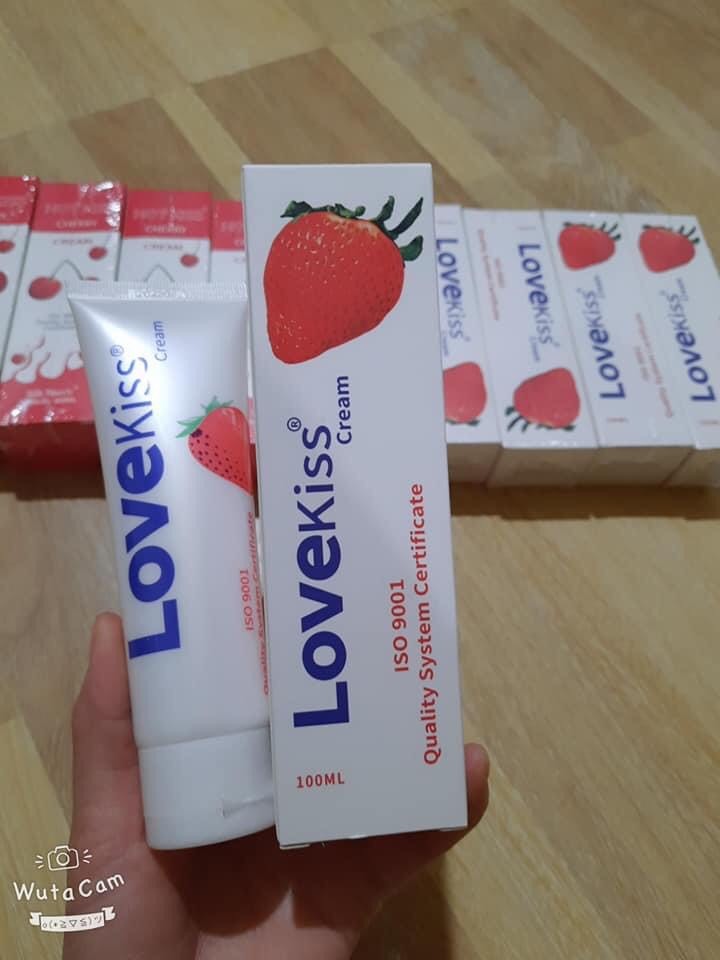Gel bôi trơn Lovekiss hương Dâu 100ml - Tăng Khoái cảm Kích Thích