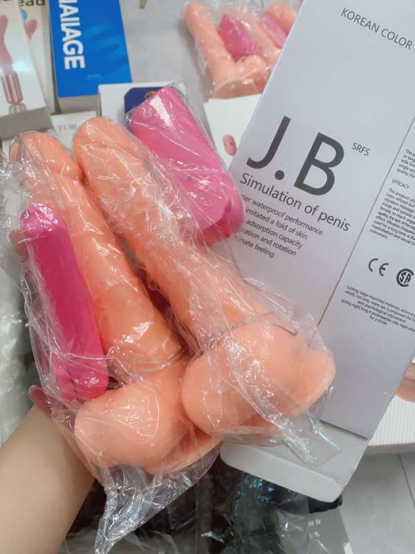 Dương Vật giả Jb rung ngoáy giá rẻ chạy pin dễ sử dụng cho nữ giới