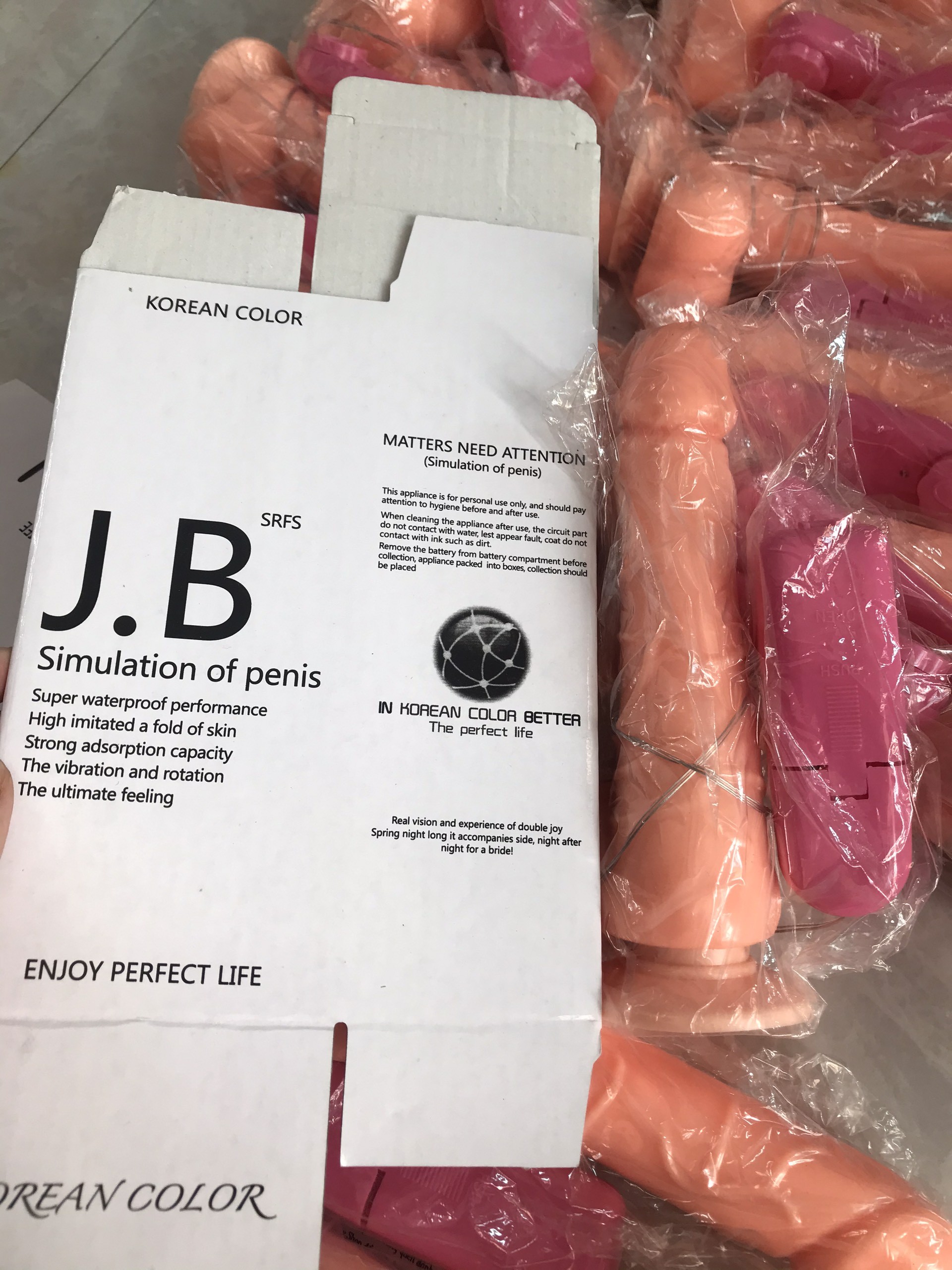 Dương Vật giả Jb rung ngoáy giá rẻ chạy pin dễ sử dụng cho nữ giới