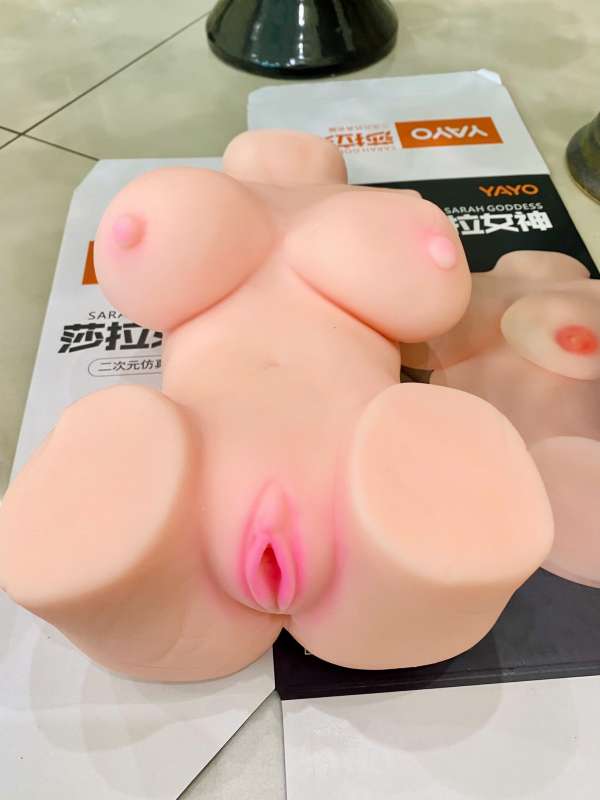 Búp bê silicon rắn chắc Khuôn âm đạo mông to dễ sử dụng kèm rung